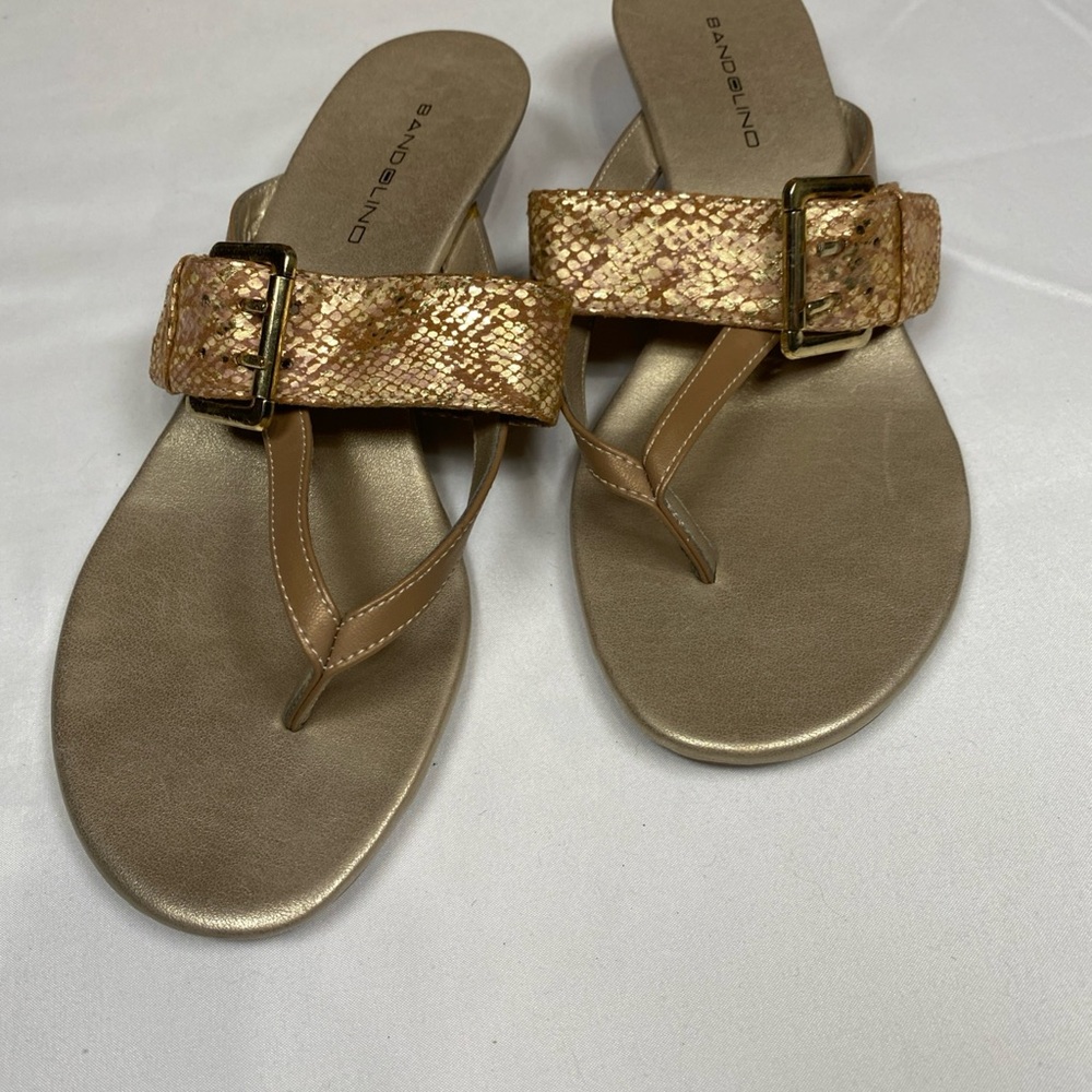 Bandolino Gold Women's Wedge Sandals